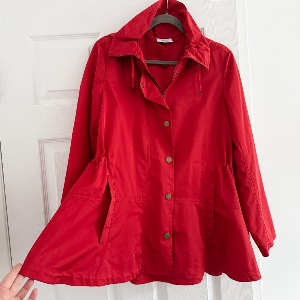 Akris Punto Red Flared Rain Jacket, size 8 (fits 6/8) - Picture 3 of 9